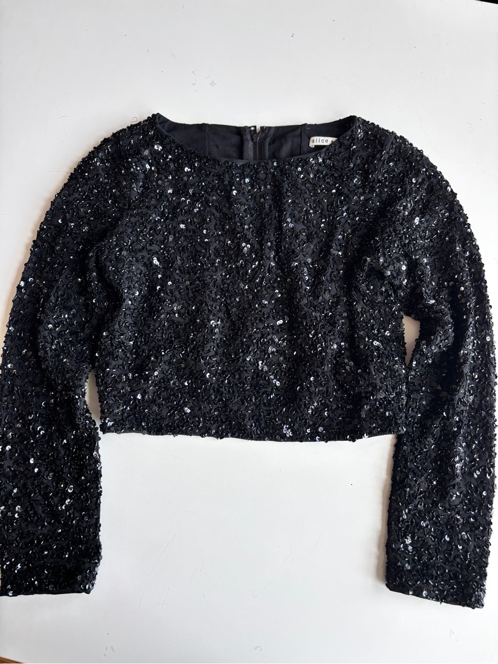 Alice + Olivia Black Sequin Long-Sleeve Cropped Top